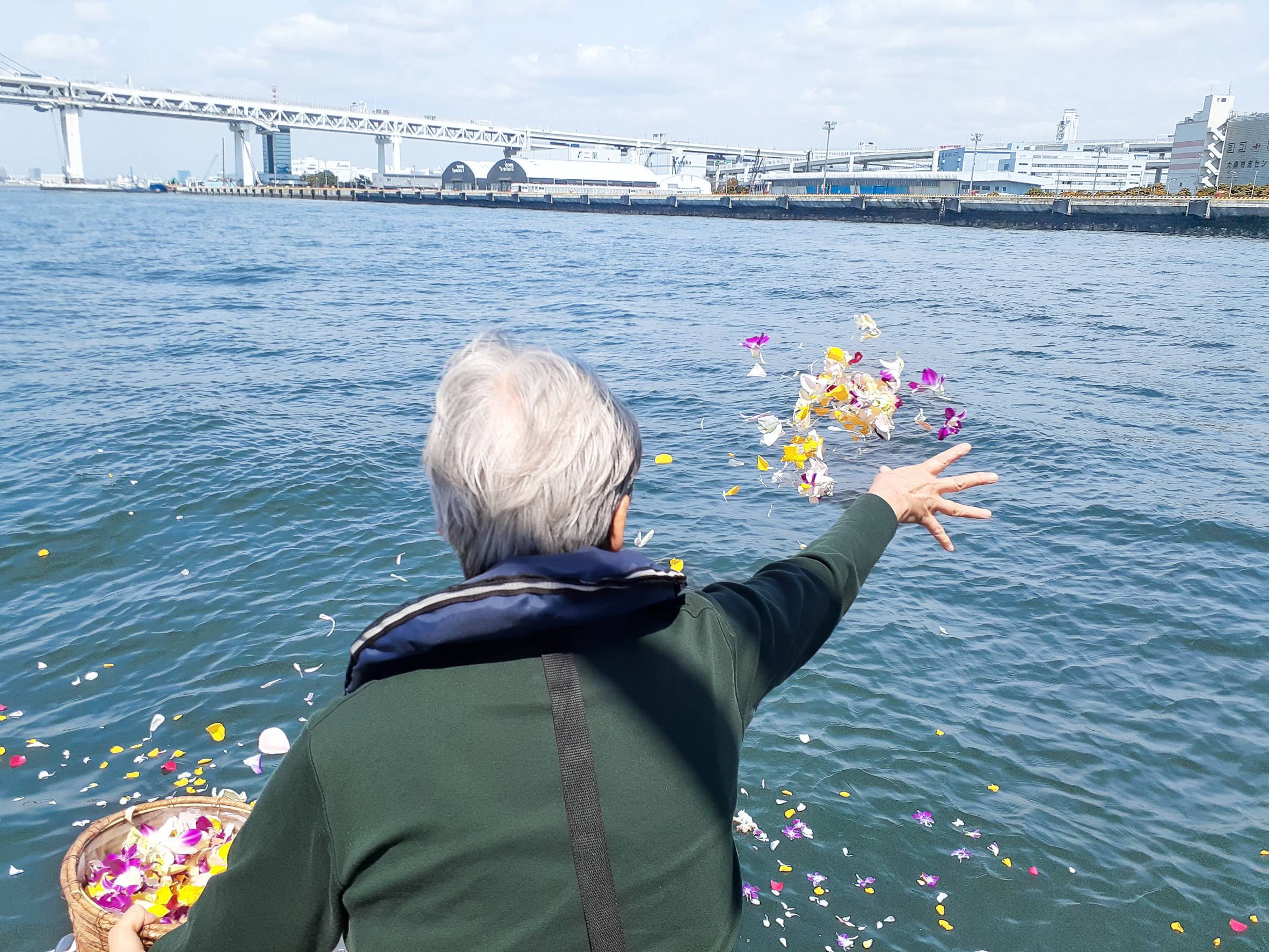 写真：海洋散骨